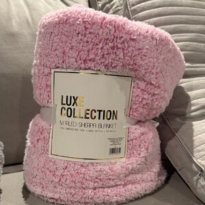 🎉New Throw Blanket Pink Marled Sherpa Gift